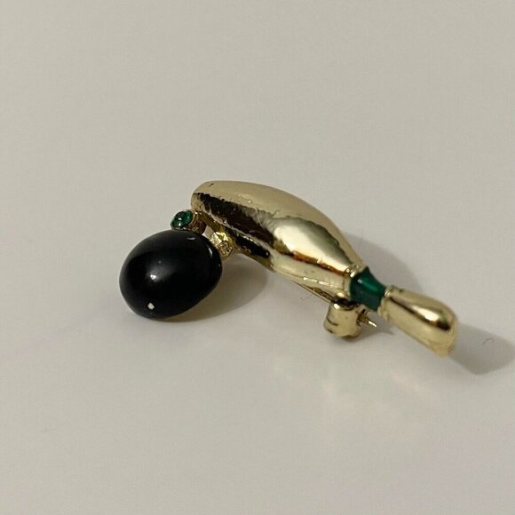 Vintage Gerrys Set of 2 Bowling Pin and Ball Brooch Pin Flaws - Picture 11 of 16